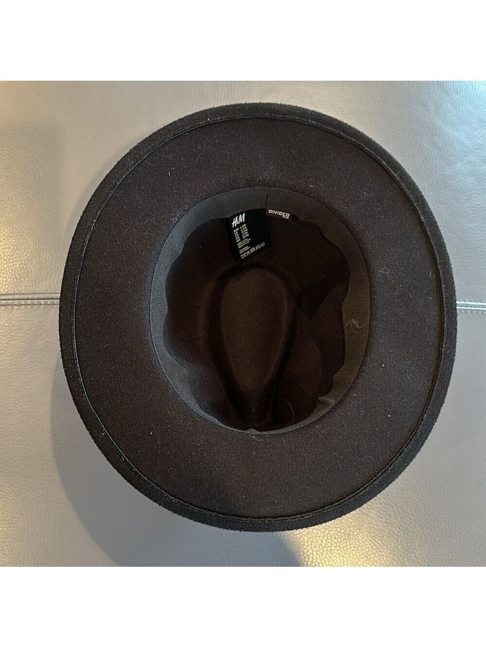 H&M hat - Picture 6 of 8